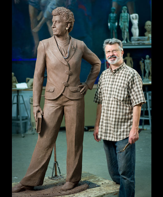 Janet Quiney Lawson Monument - thumbnail